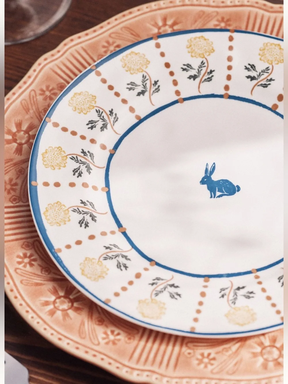 Anthropologie Millie Stoneware Dessert Salad Plate Bunny Rabbit HandPainted